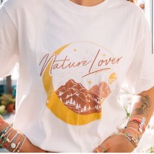 Pura Vida NWT white nature lover graphic t shirt brown yellow